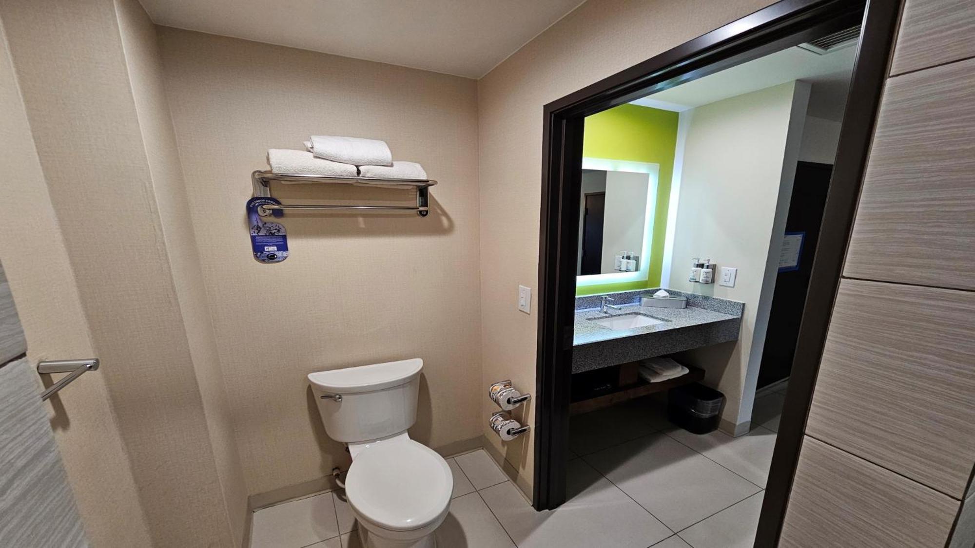 Holiday Inn Express & Suites Mexicali, An Ihg Hotel Екстер'єр фото
